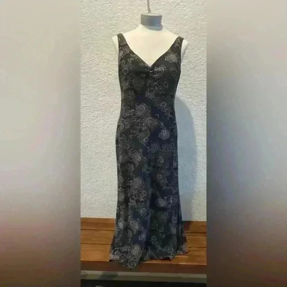 J. Crew Dresses & Skirts - J. Crew silk navy floral dress size 8